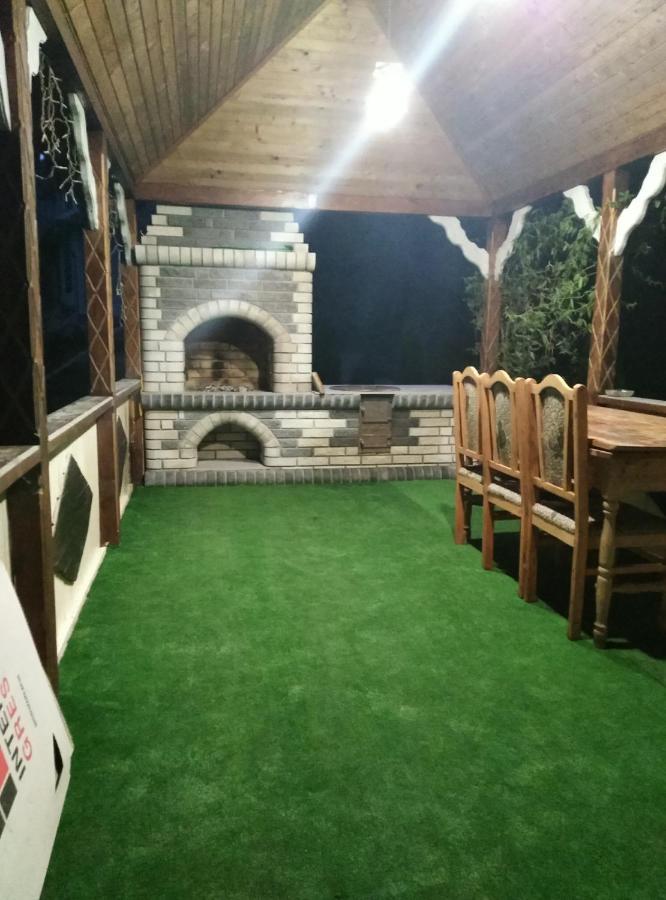 Золото Карпат Villa Iaremcea Exterior foto