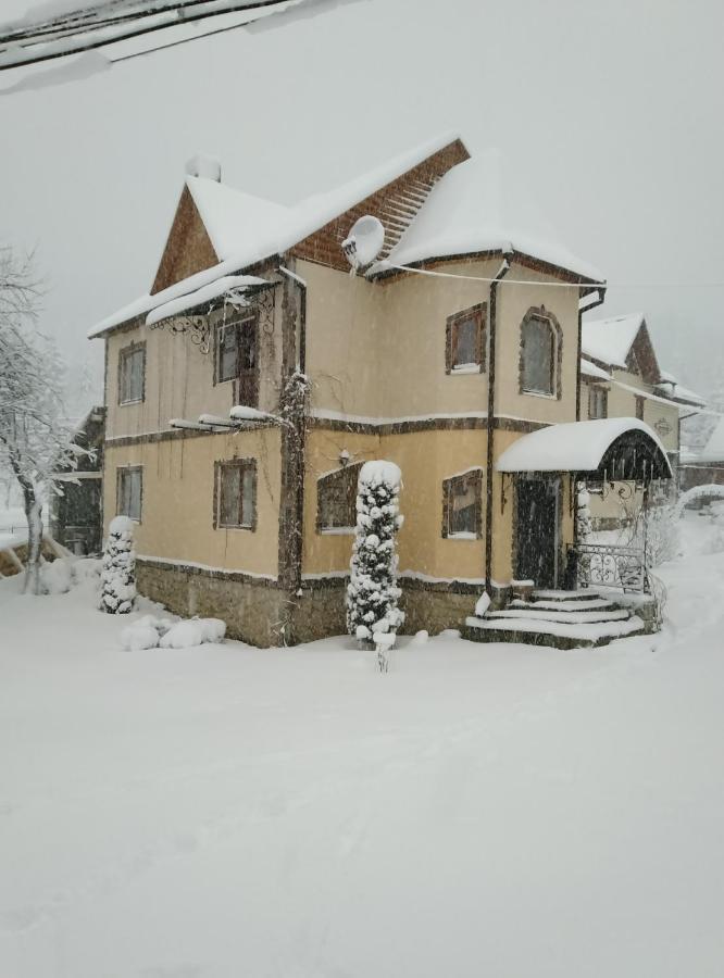 Золото Карпат Villa Iaremcea Exterior foto